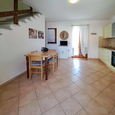 Residenziale Trilocale Aresula San Teodoro Apartment *